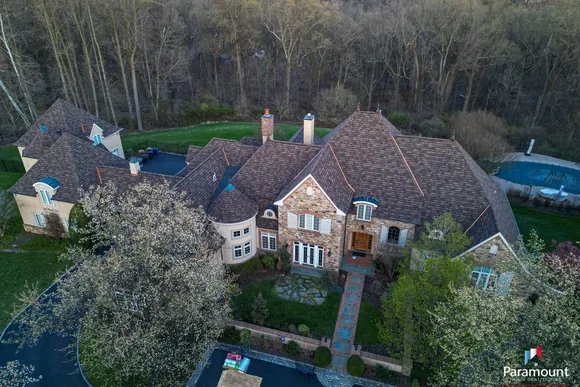 Roof replacement by Paramount Home Solutions